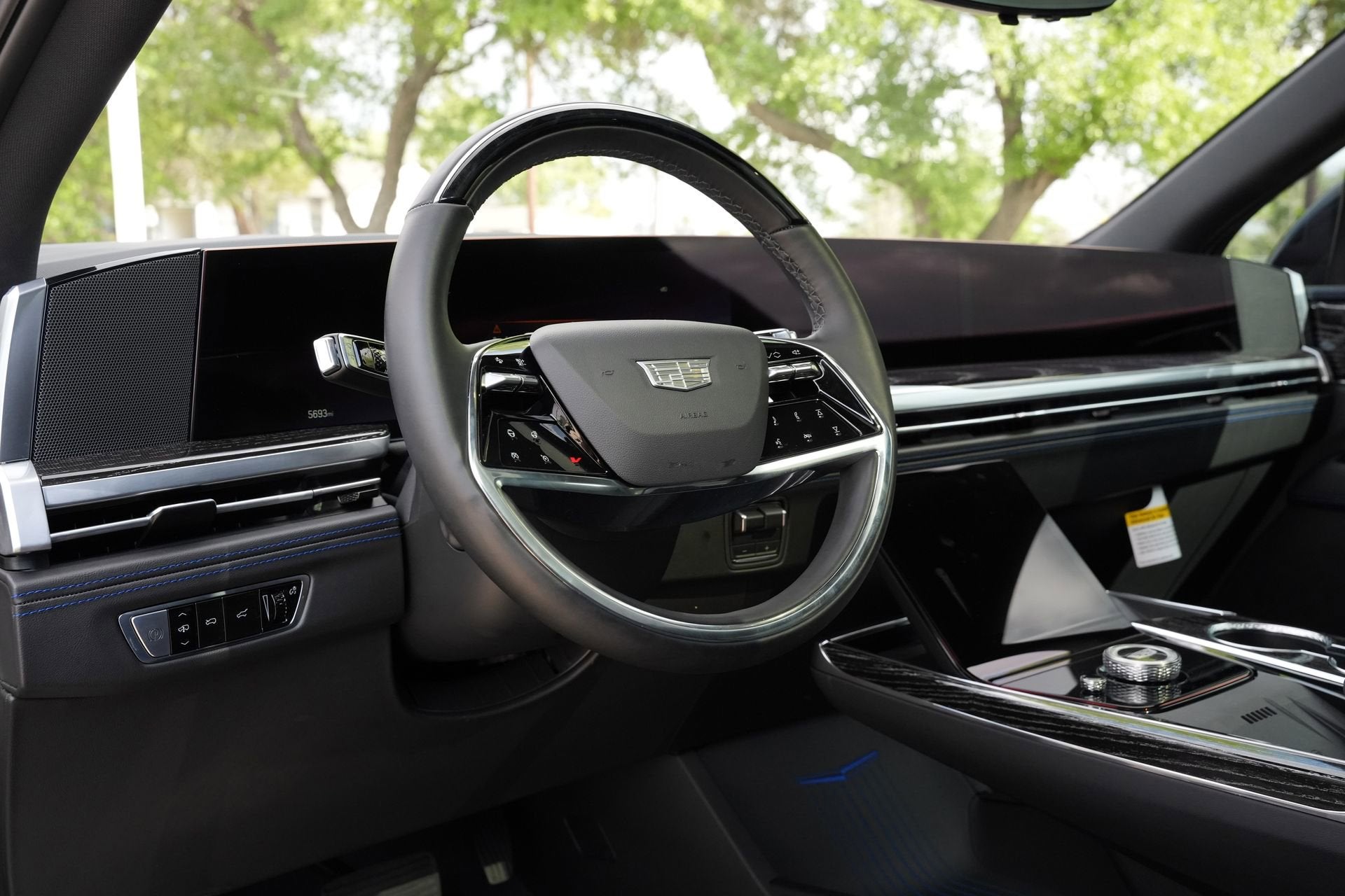 2026 Cadillac ESCALADE IQ Luxury