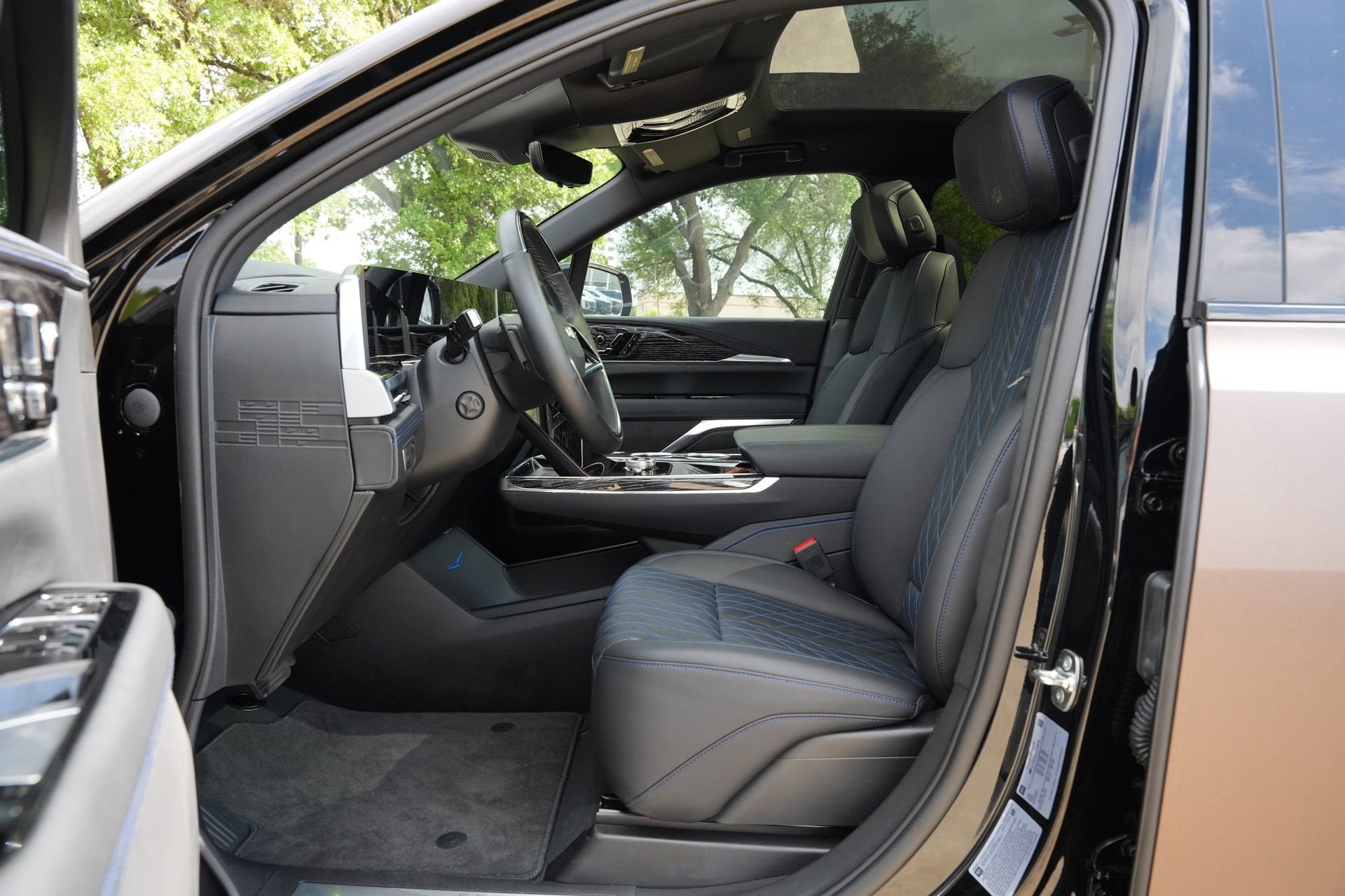 2026 Cadillac ESCALADE IQ Luxury