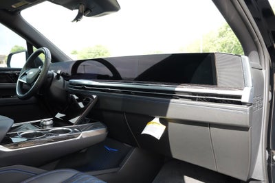 2026 Cadillac ESCALADE IQ Luxury