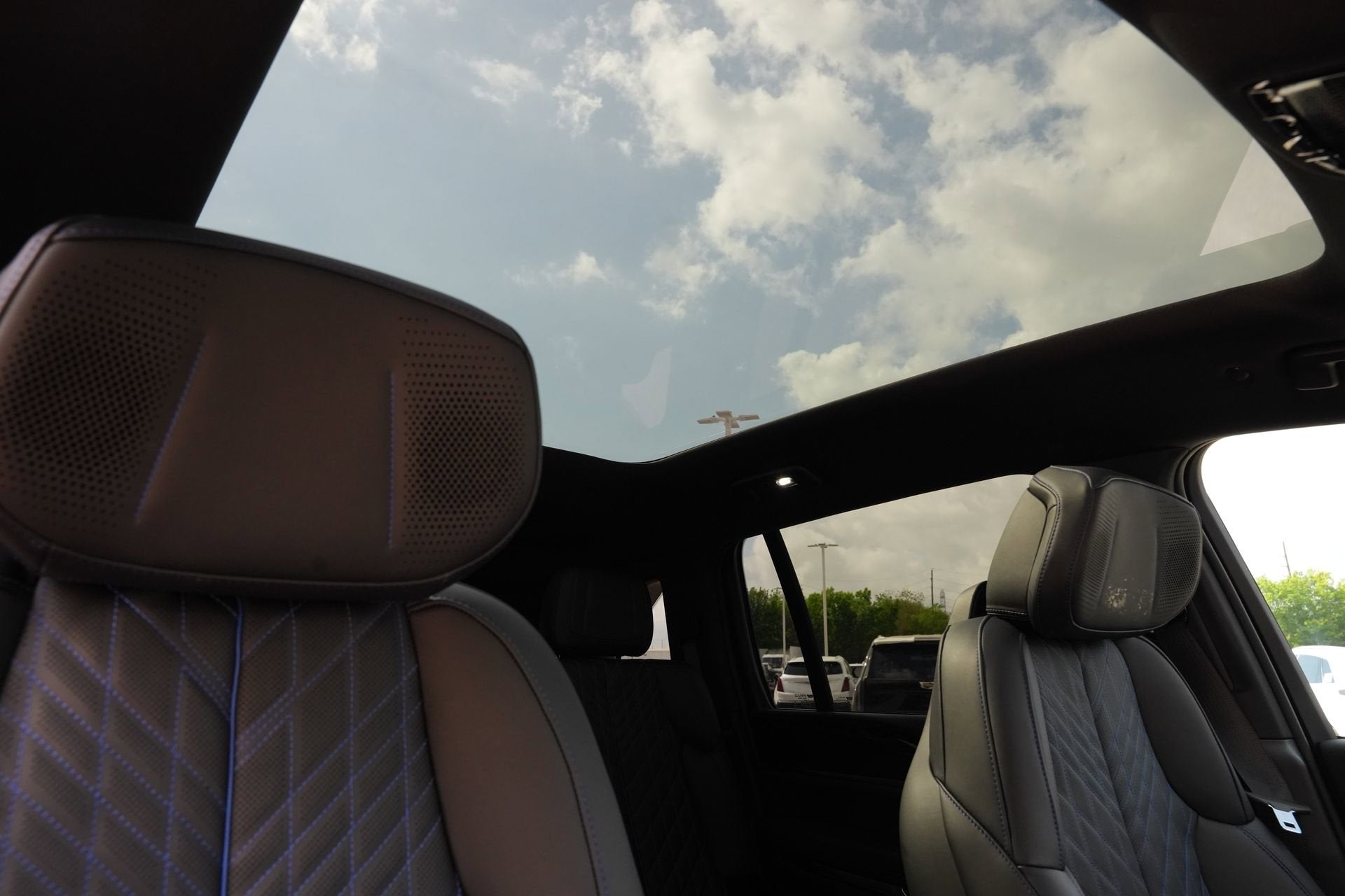 2026 Cadillac ESCALADE IQ Luxury