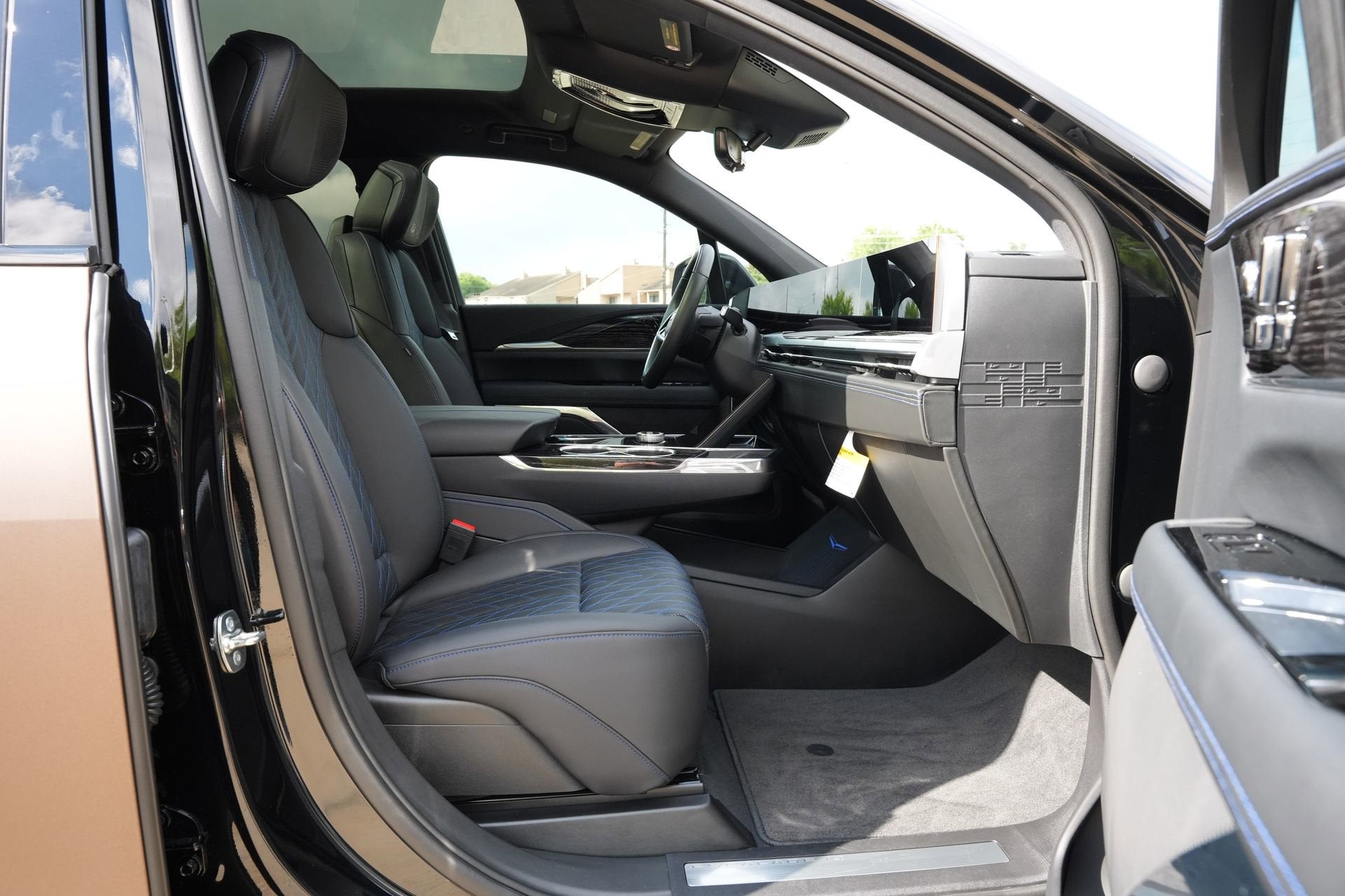 2026 Cadillac ESCALADE IQ Luxury