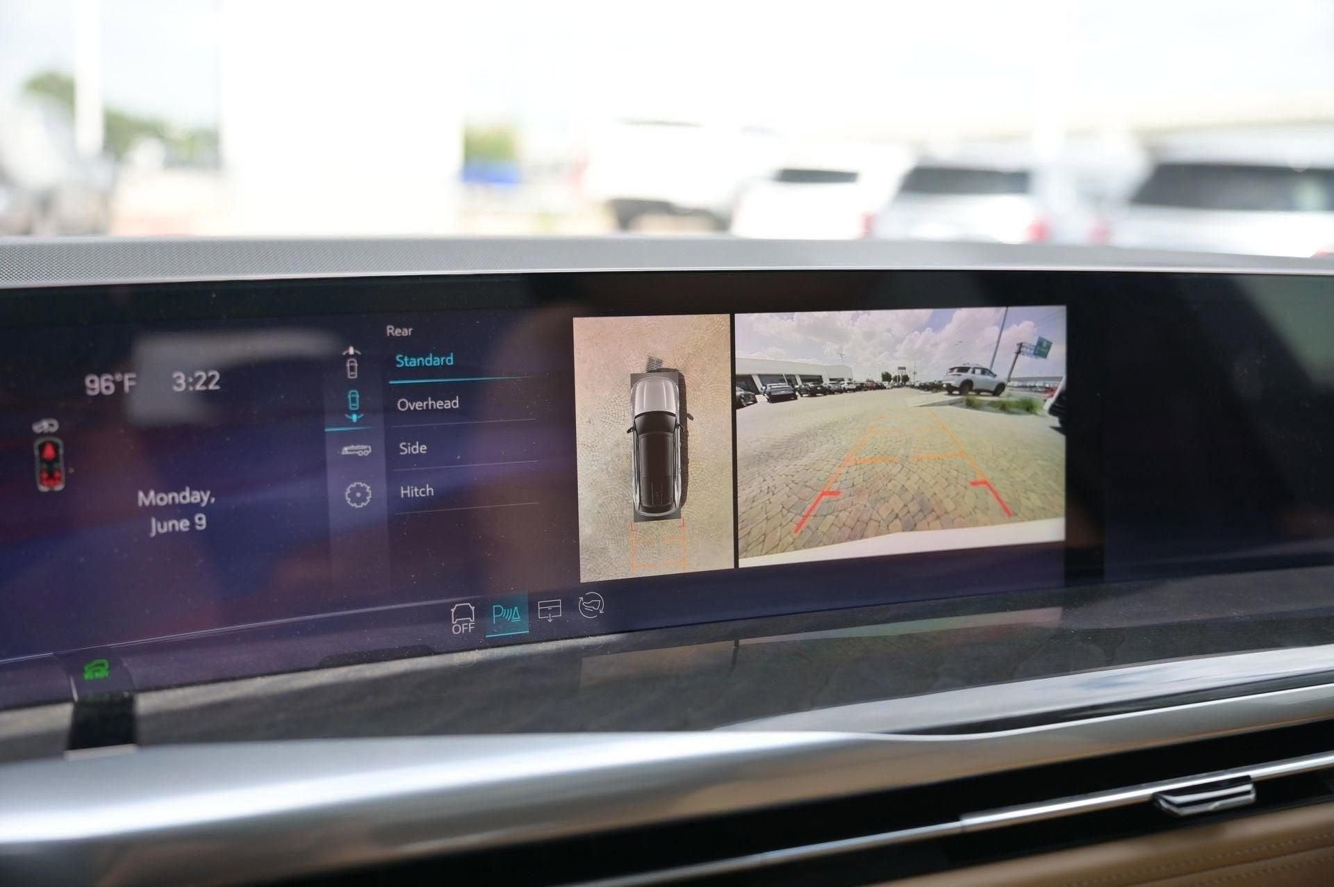 2025 Cadillac ESCALADE IQ Luxury 2