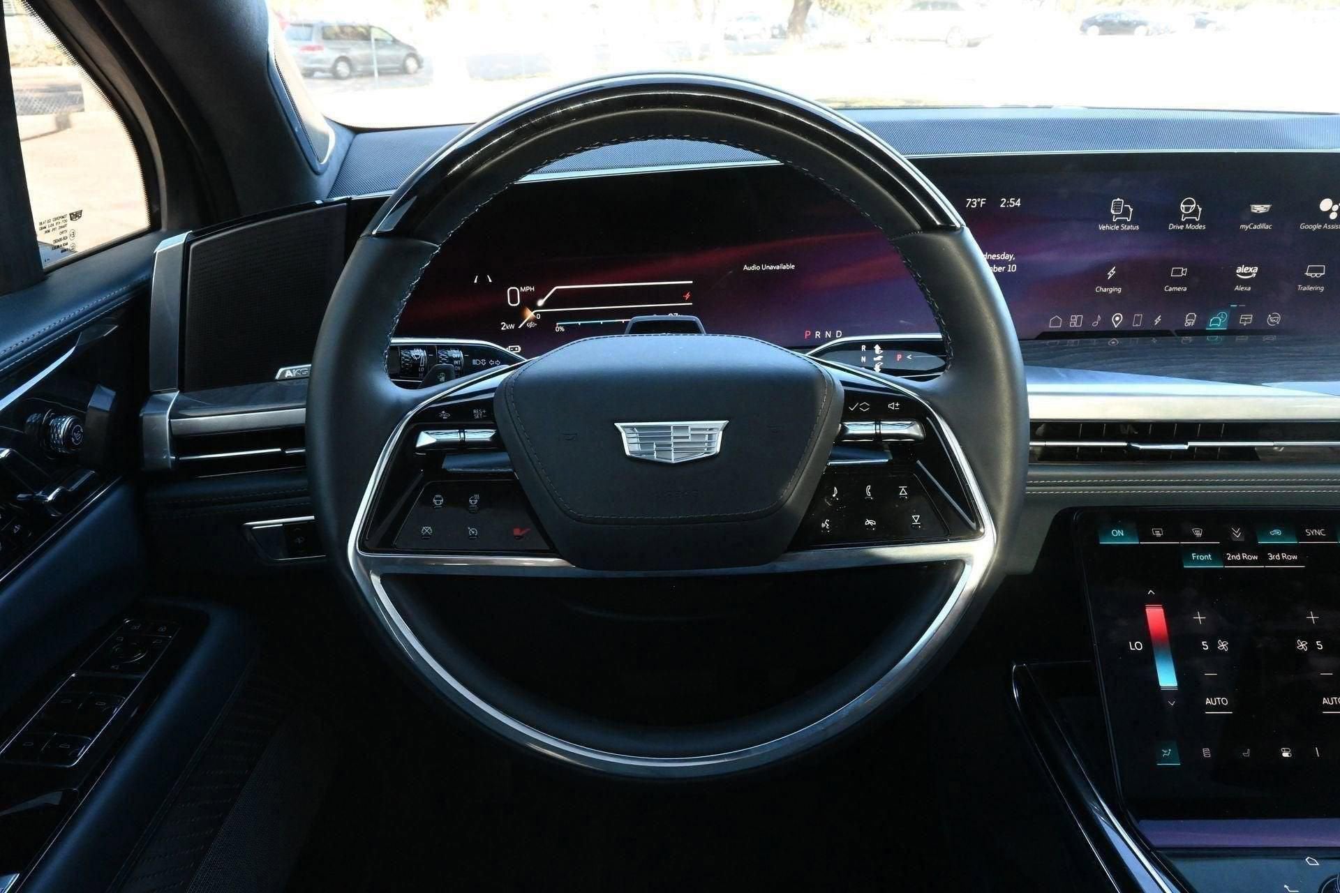 2025 Cadillac ESCALADE IQ Luxury 2