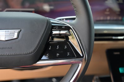 2025 Cadillac ESCALADE IQ Luxury 2