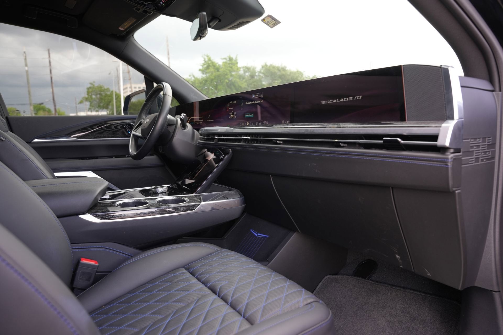 2025 Cadillac ESCALADE IQ Sport 1
