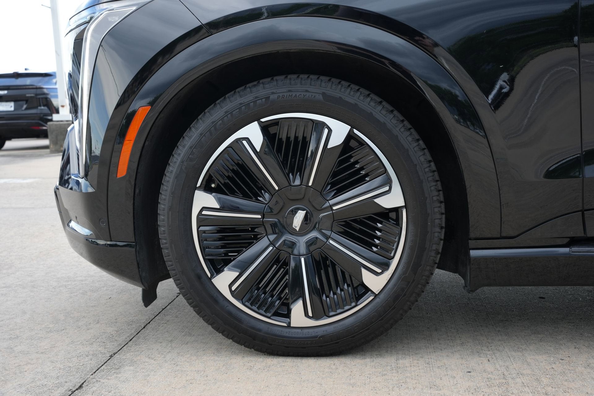 2025 Cadillac ESCALADE IQ Sport 1