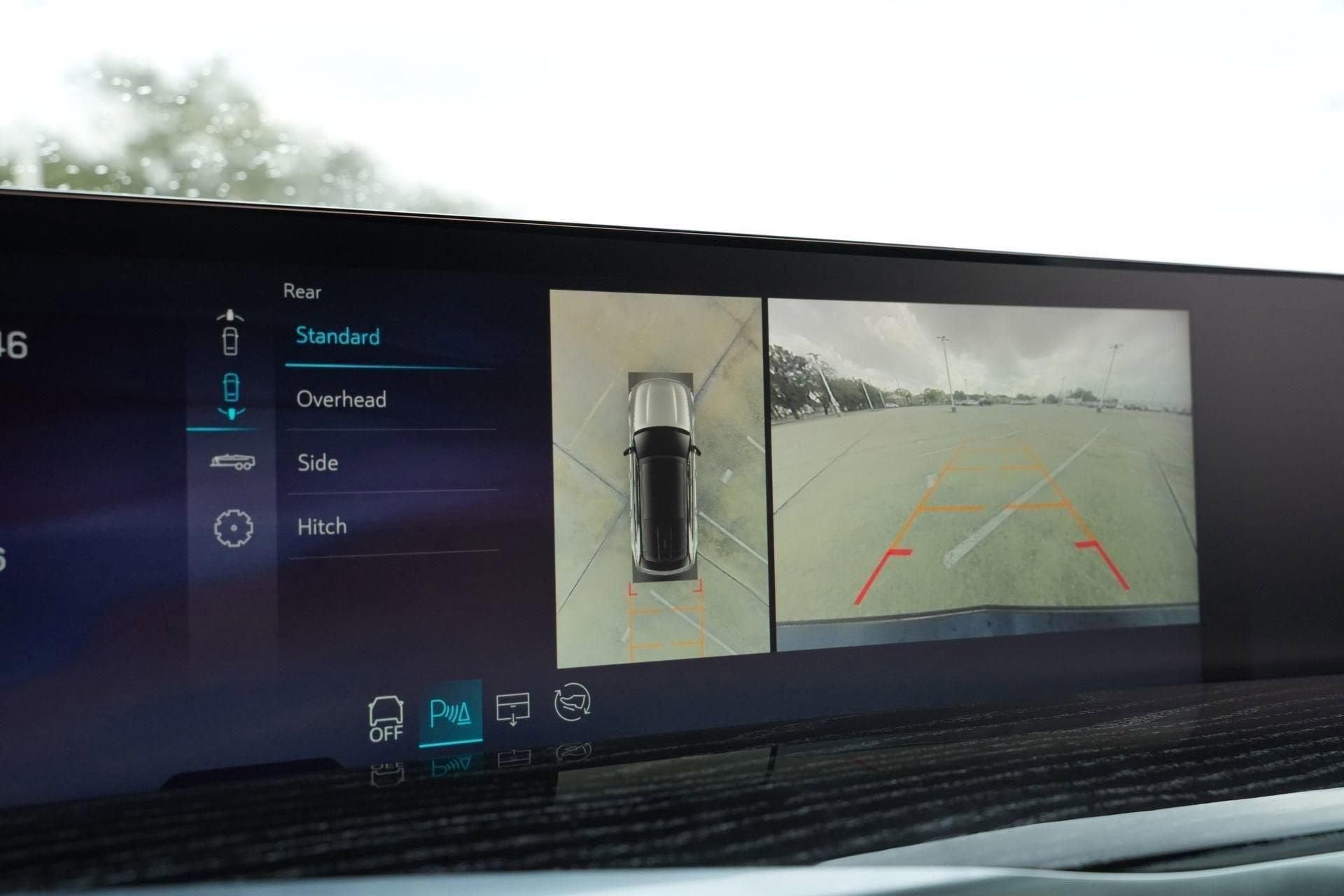 2025 Cadillac ESCALADE IQ Sport 1