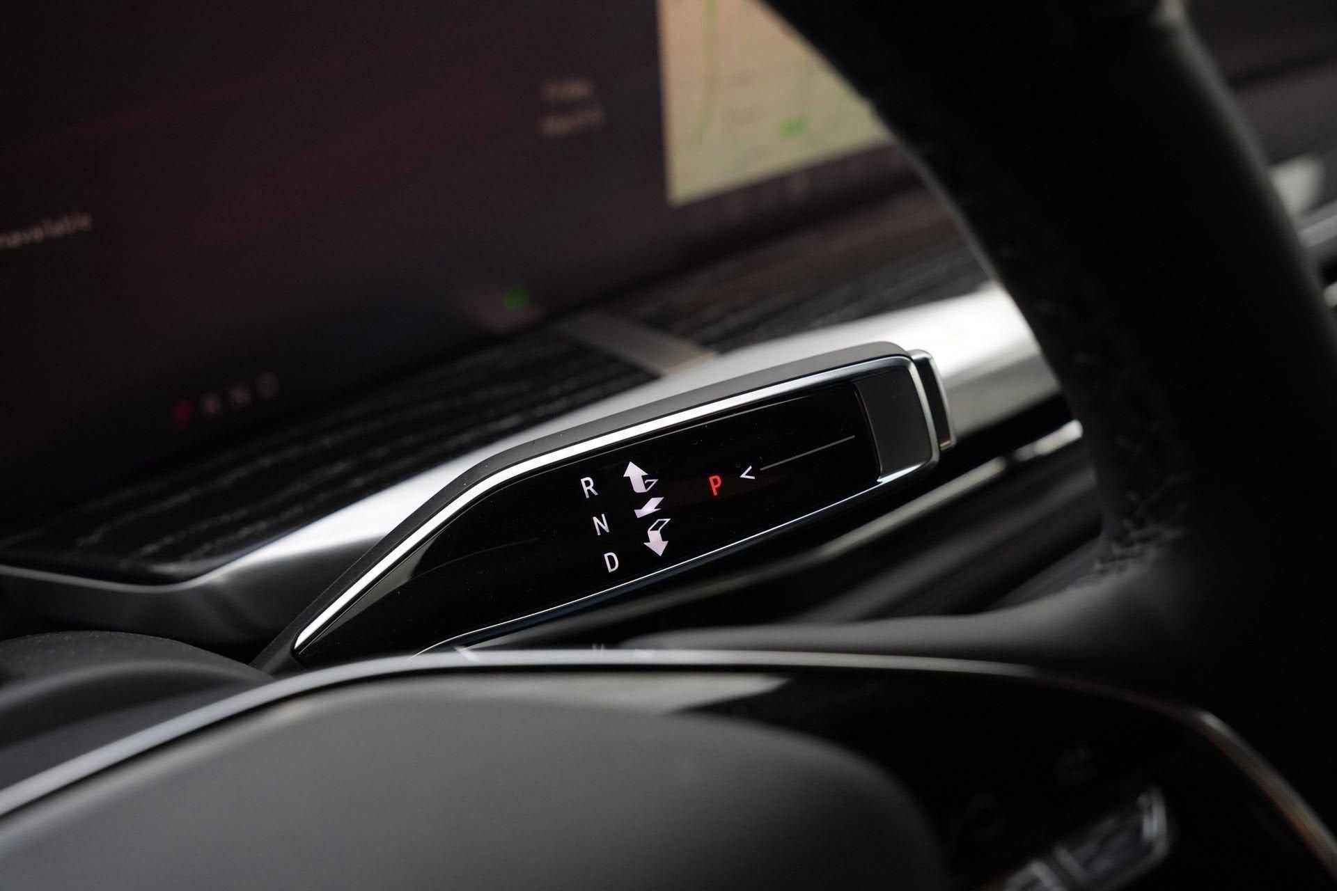 2025 Cadillac ESCALADE IQ Sport 1