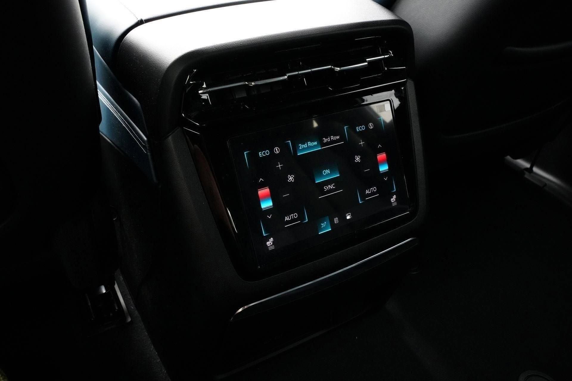 2025 Cadillac ESCALADE IQ Sport 2