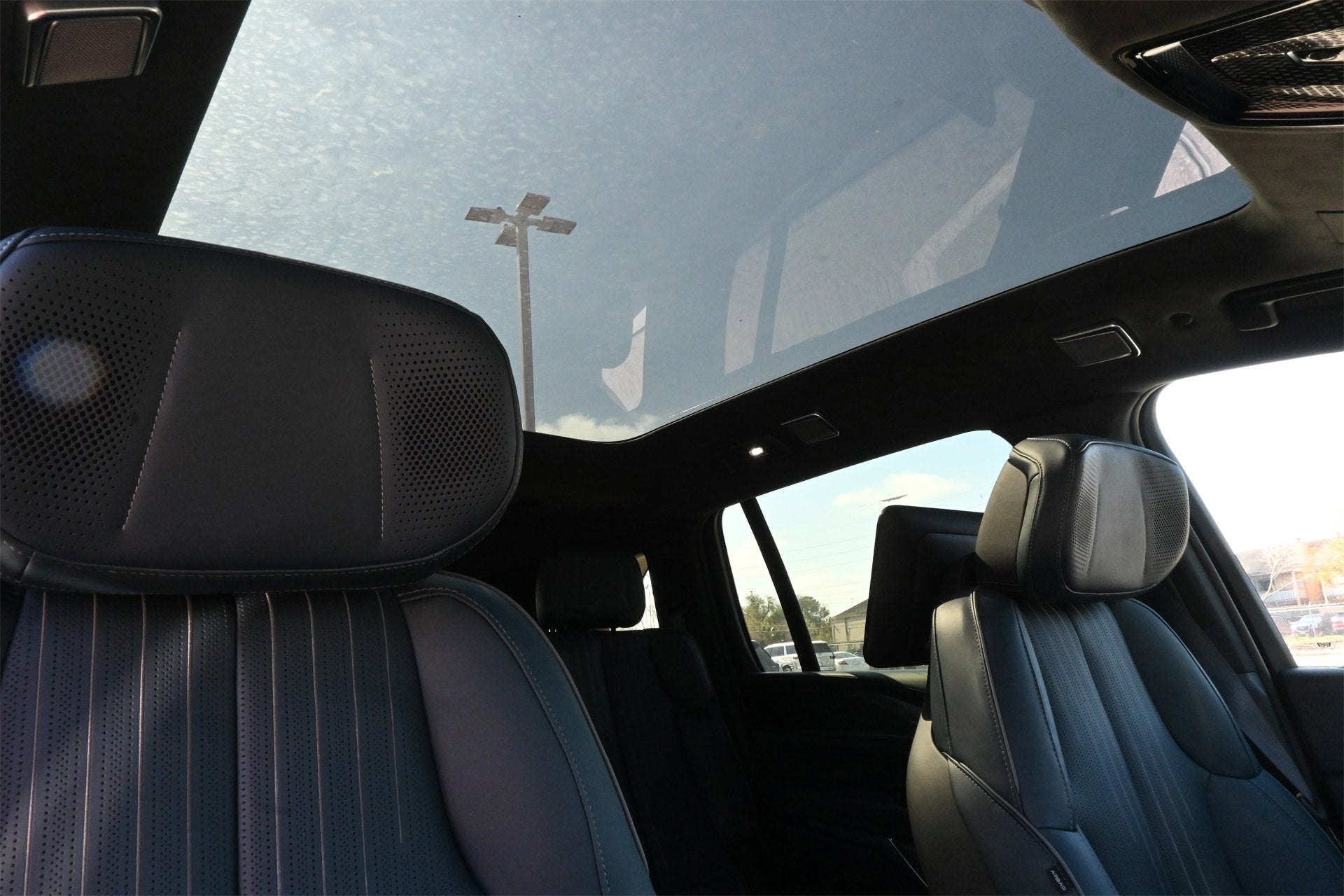 2025 Cadillac ESCALADE IQ Sport 2