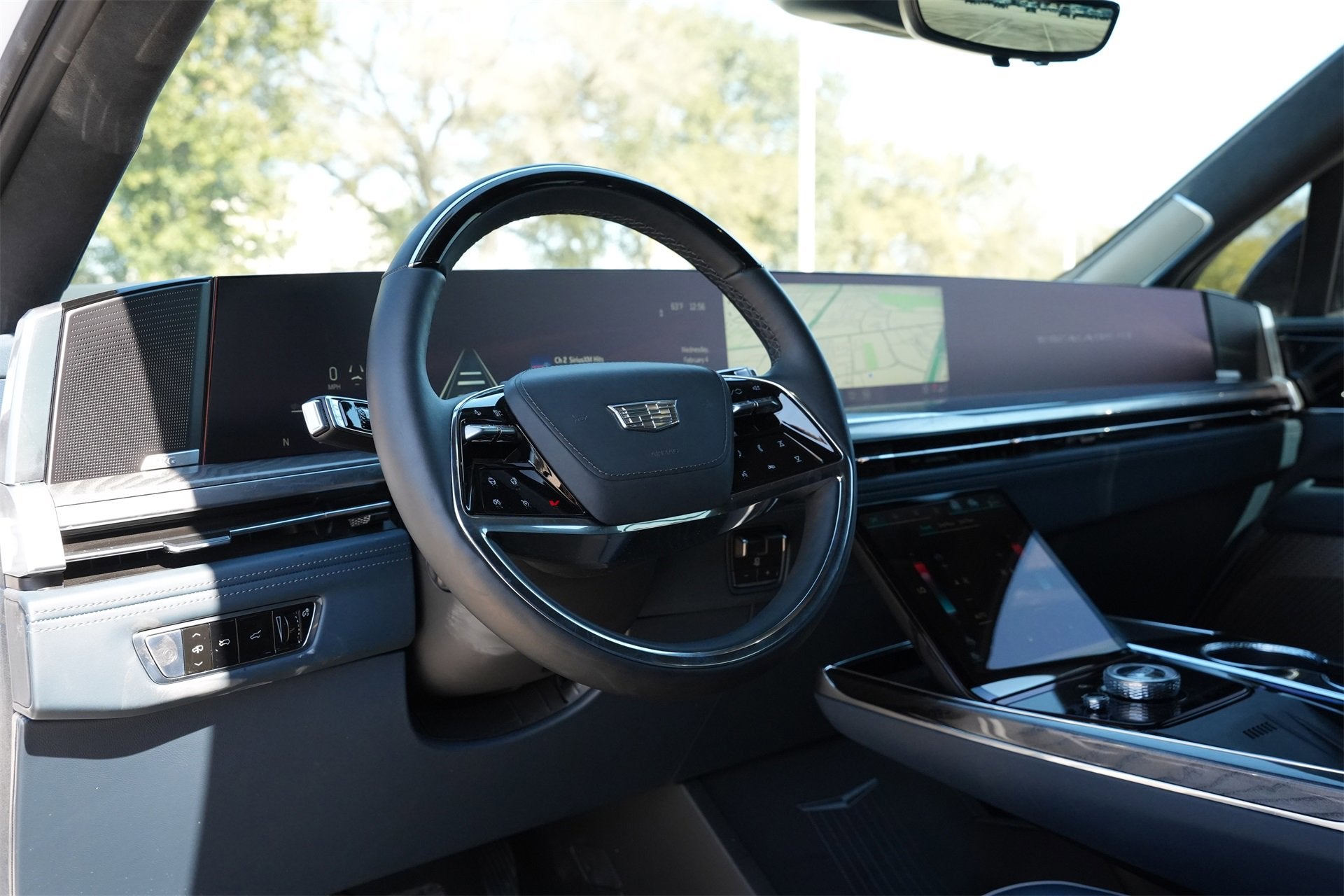 2025 Cadillac ESCALADE IQ Sport 2