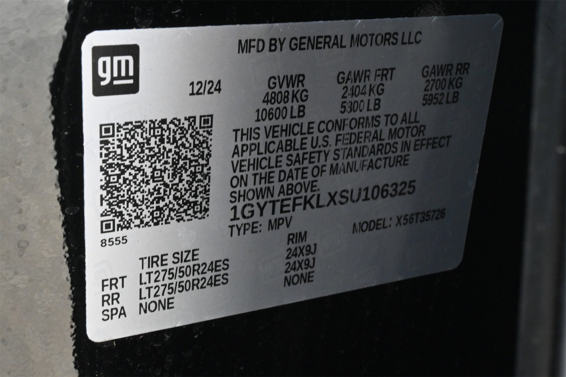 2025 Cadillac ESCALADE IQ Sport 2