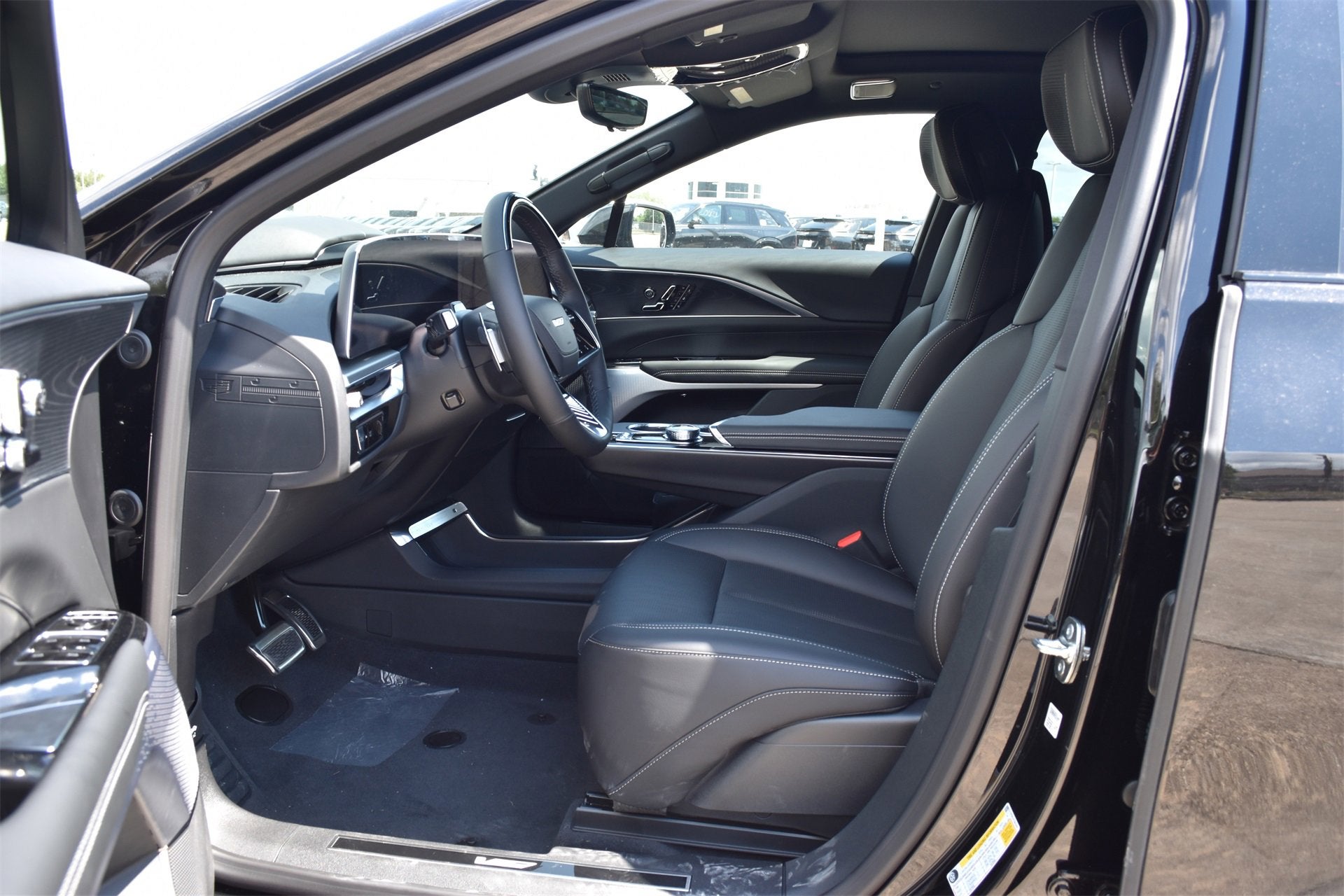 2026 Cadillac LYRIQ V-Series