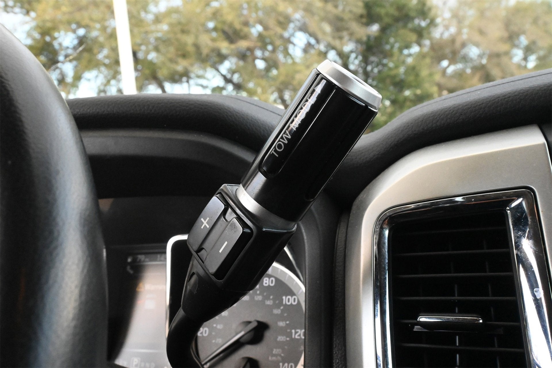 2018 Nissan Titan XD SV