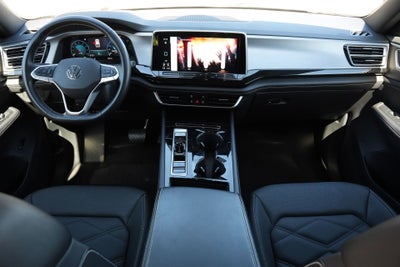 2025 Volkswagen Atlas Cross Sport 2.0T SE w/Technology