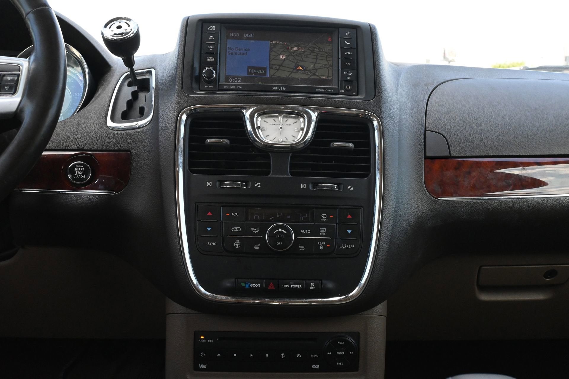 2012 Chrysler Town & Country Touring-L