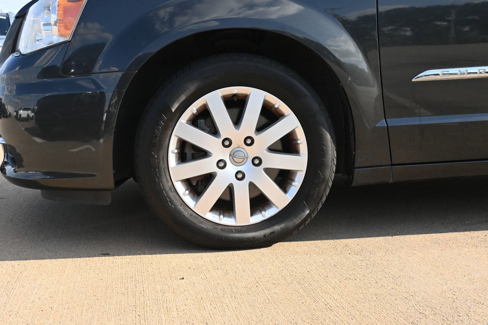 2012 Chrysler Town & Country Touring-L