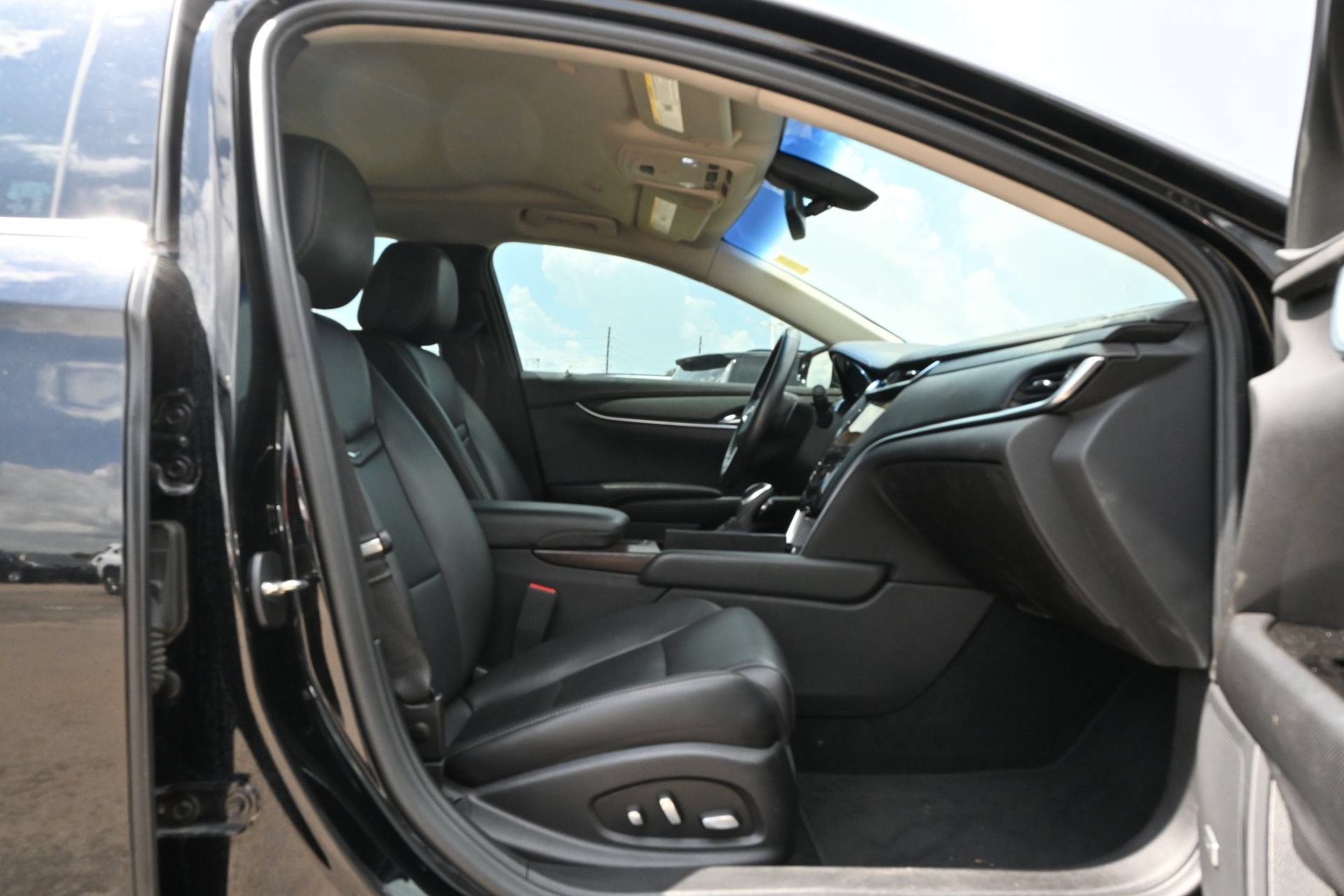 2018 Cadillac XTS BASE
