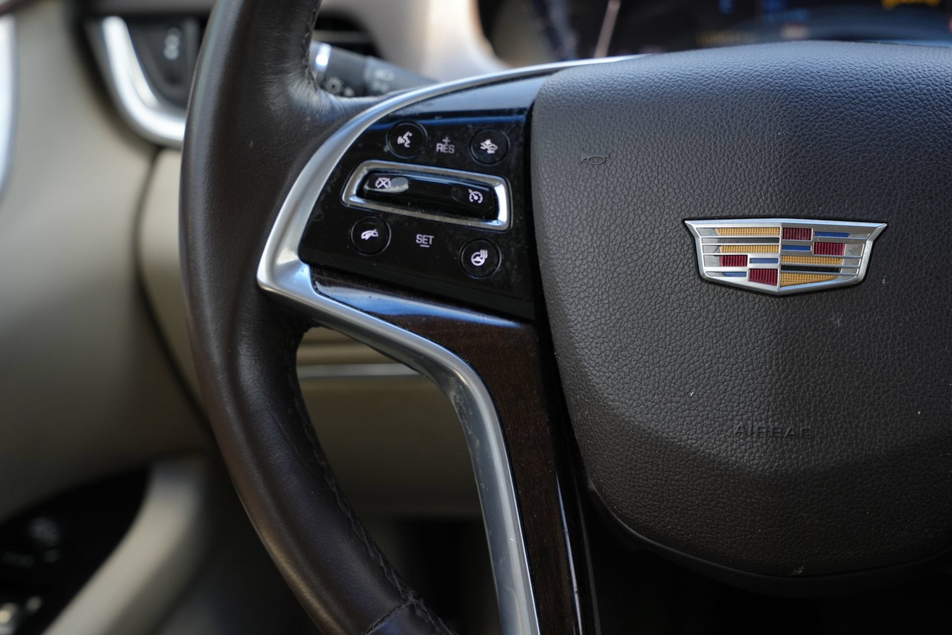 2016 Cadillac XTS Luxury Collection