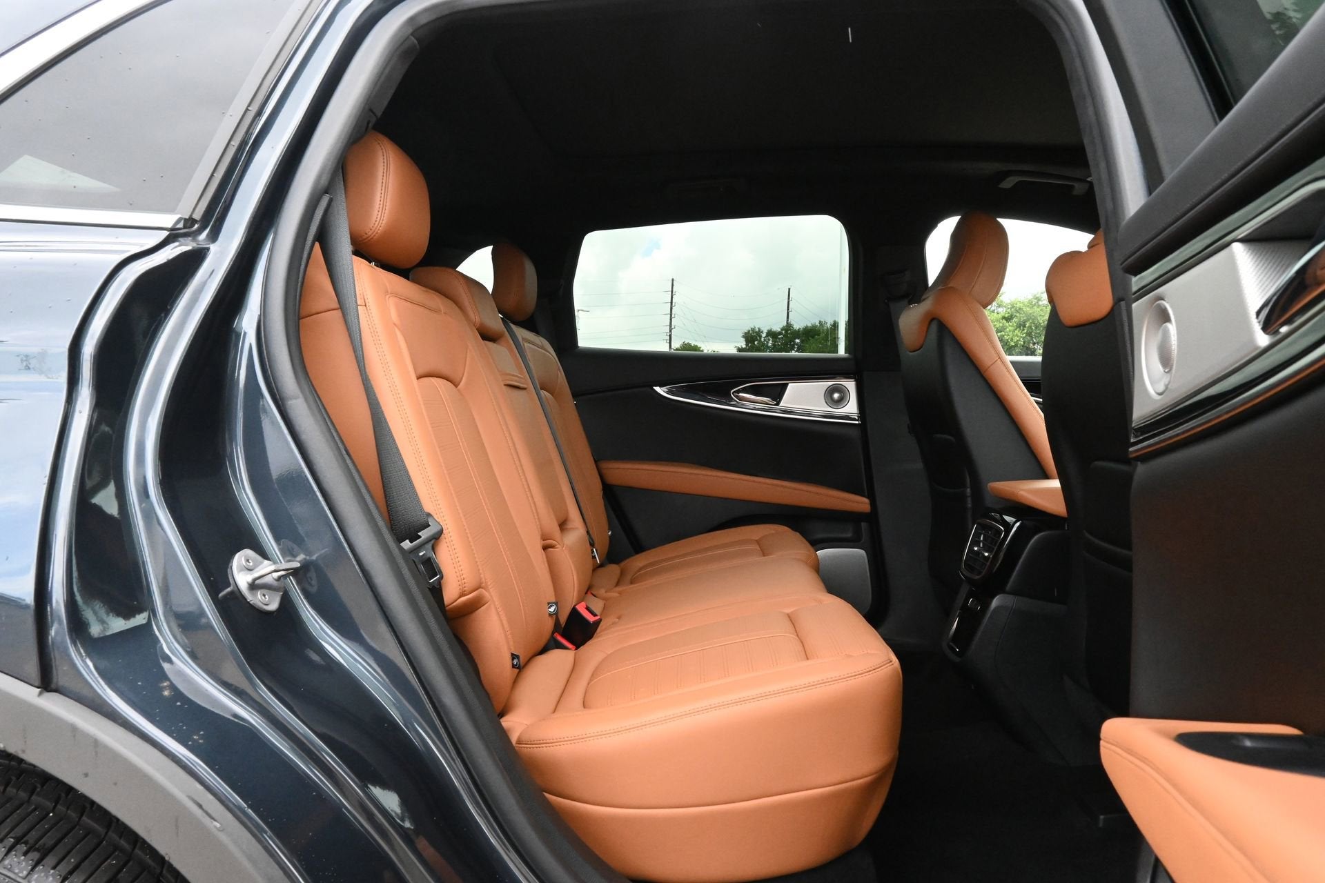 2022 Lincoln Nautilus Black Label