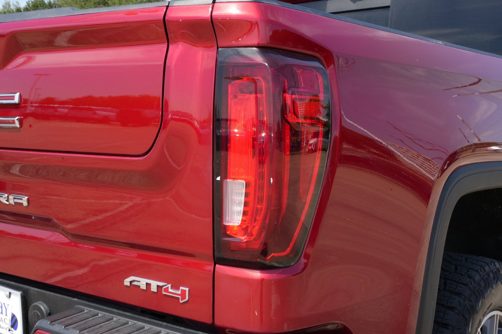 2024 GMC Sierra 1500 AT4