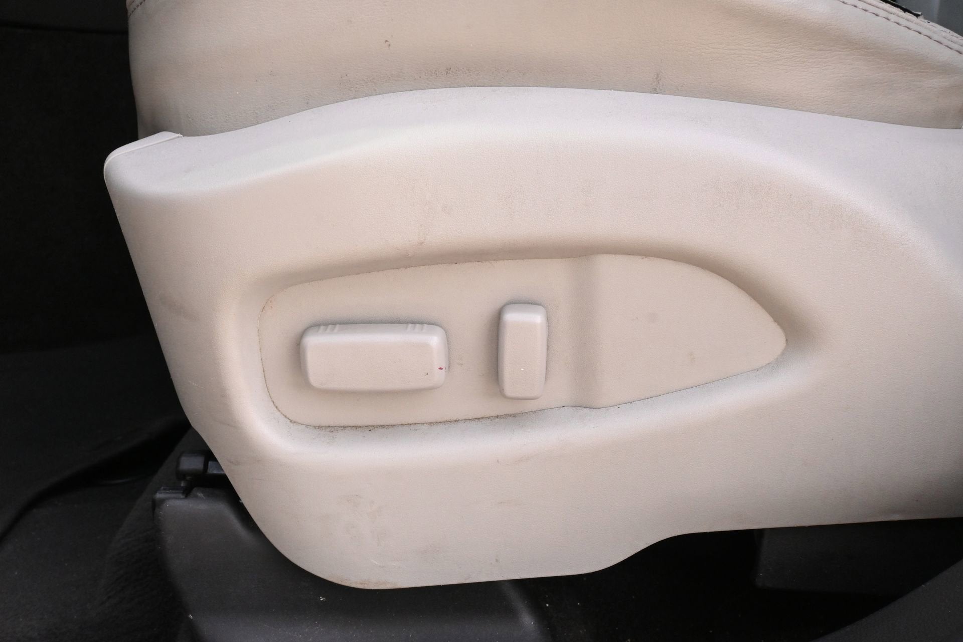 2014 Cadillac SRX Base