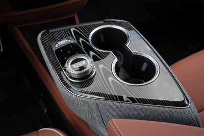 2025 Cadillac OPTIQ Luxury 2