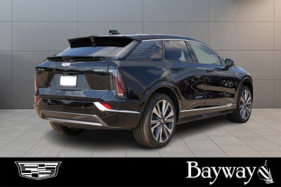 2025 Cadillac OPTIQ Luxury 2