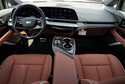 2025 Cadillac OPTIQ Luxury 2