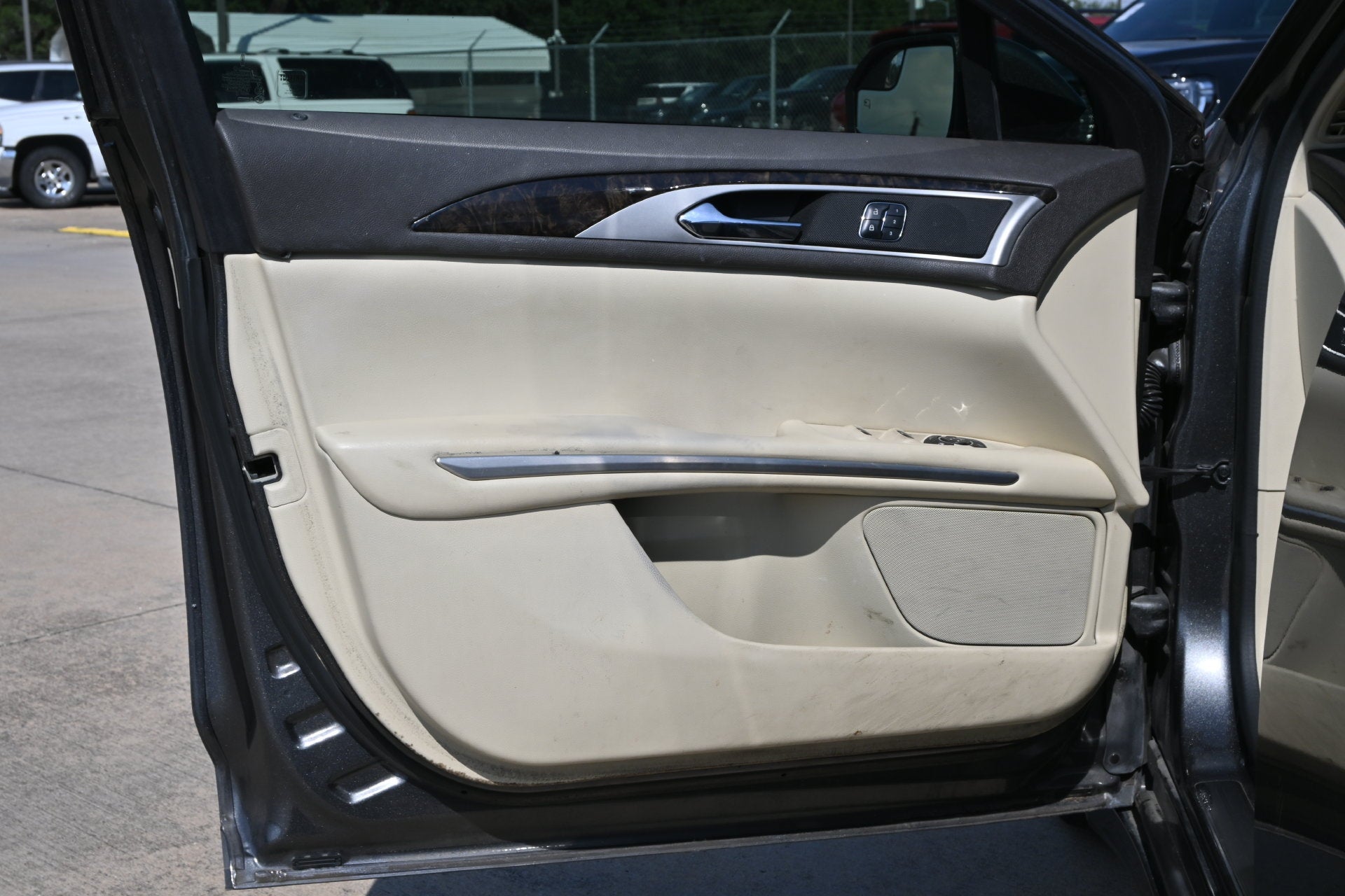 2015 Lincoln MKZ Base
