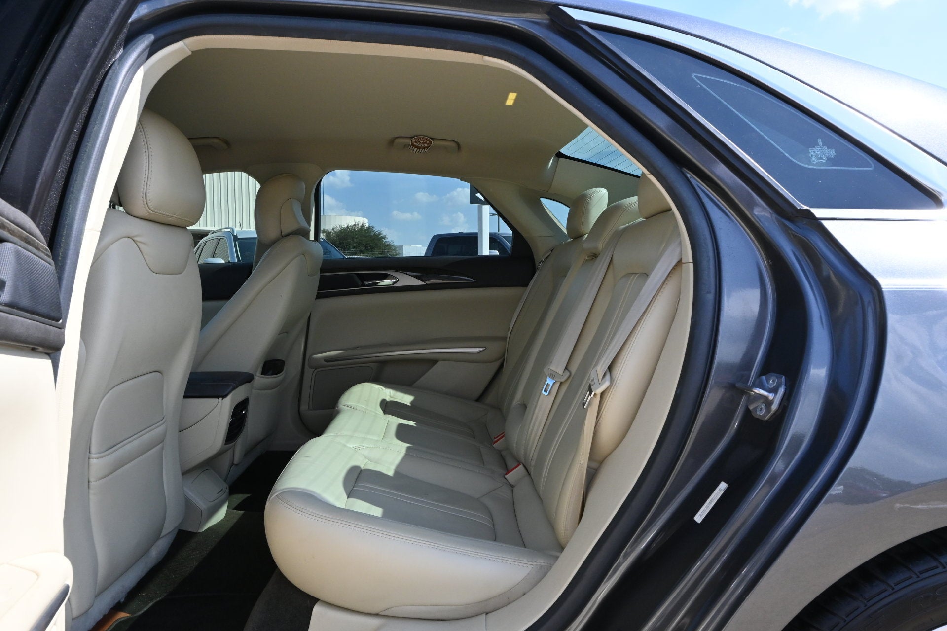 2015 Lincoln MKZ Base