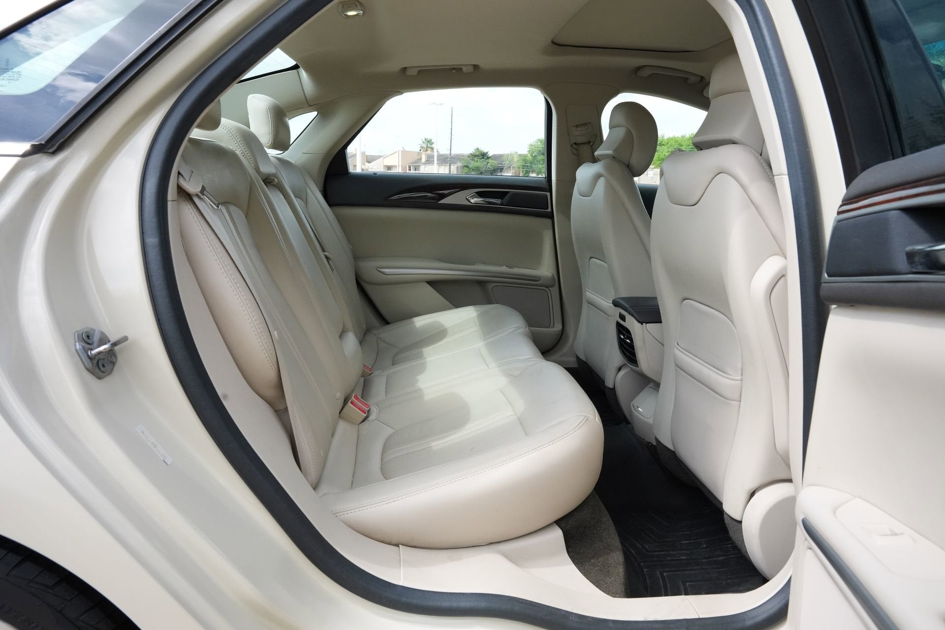 2016 Lincoln MKZ Base