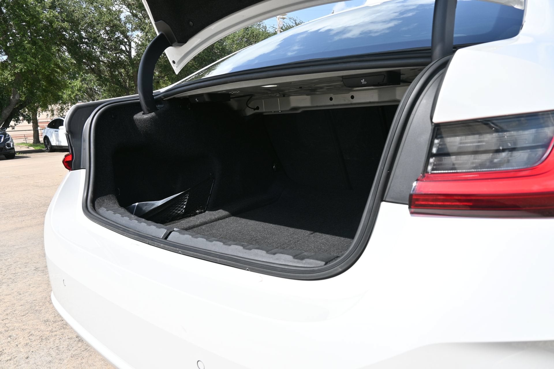 2026 BMW 3 Series 330i NA