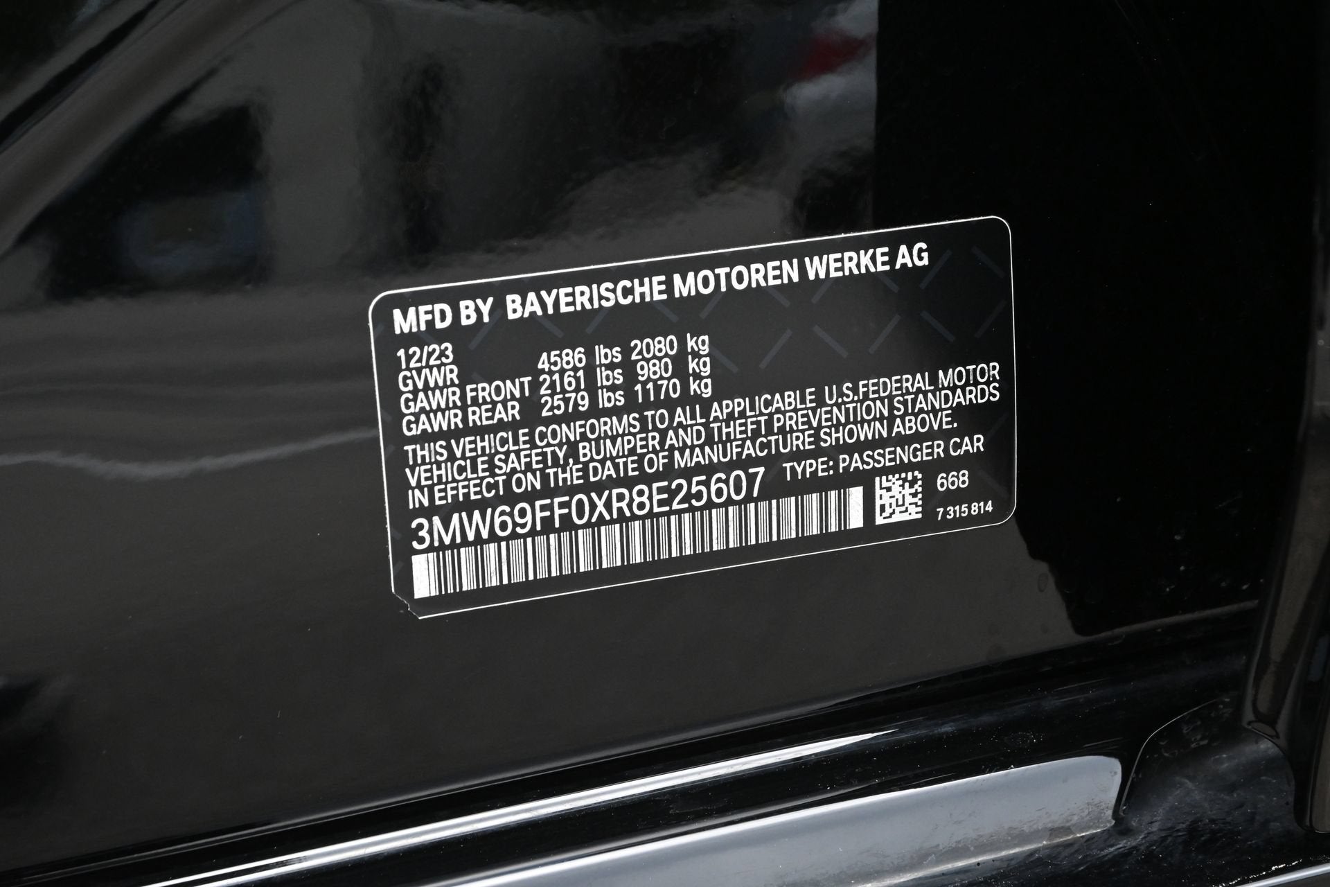 2024 BMW 3 Series 330i