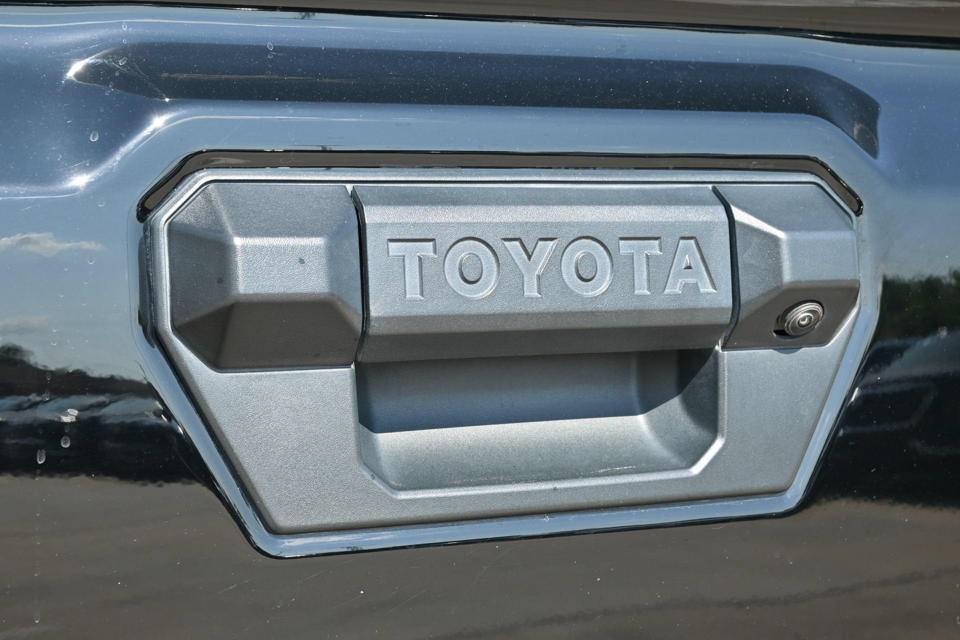 2024 Toyota Tacoma 2WD SR5