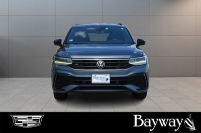 2022 Volkswagen Tiguan SE R-Line Black