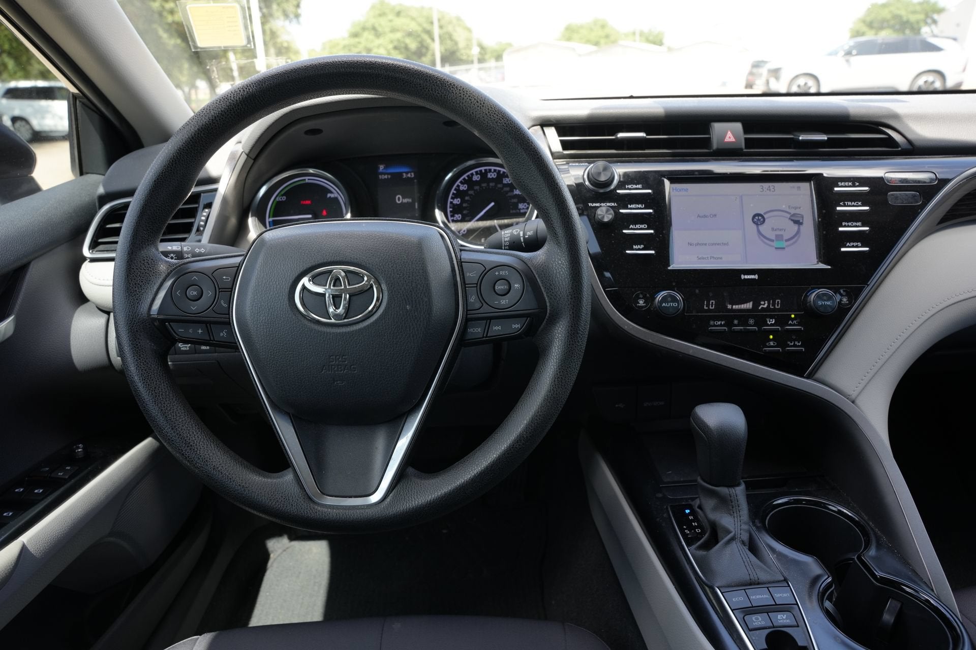 2020 Toyota Camry Hybrid LE