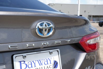 2020 Toyota Camry Hybrid LE