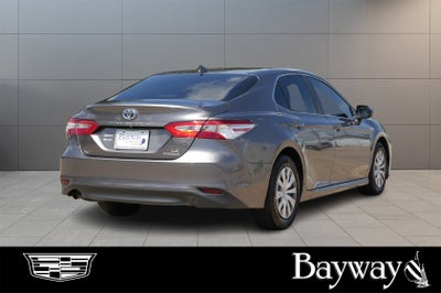 2020 Toyota Camry Hybrid LE