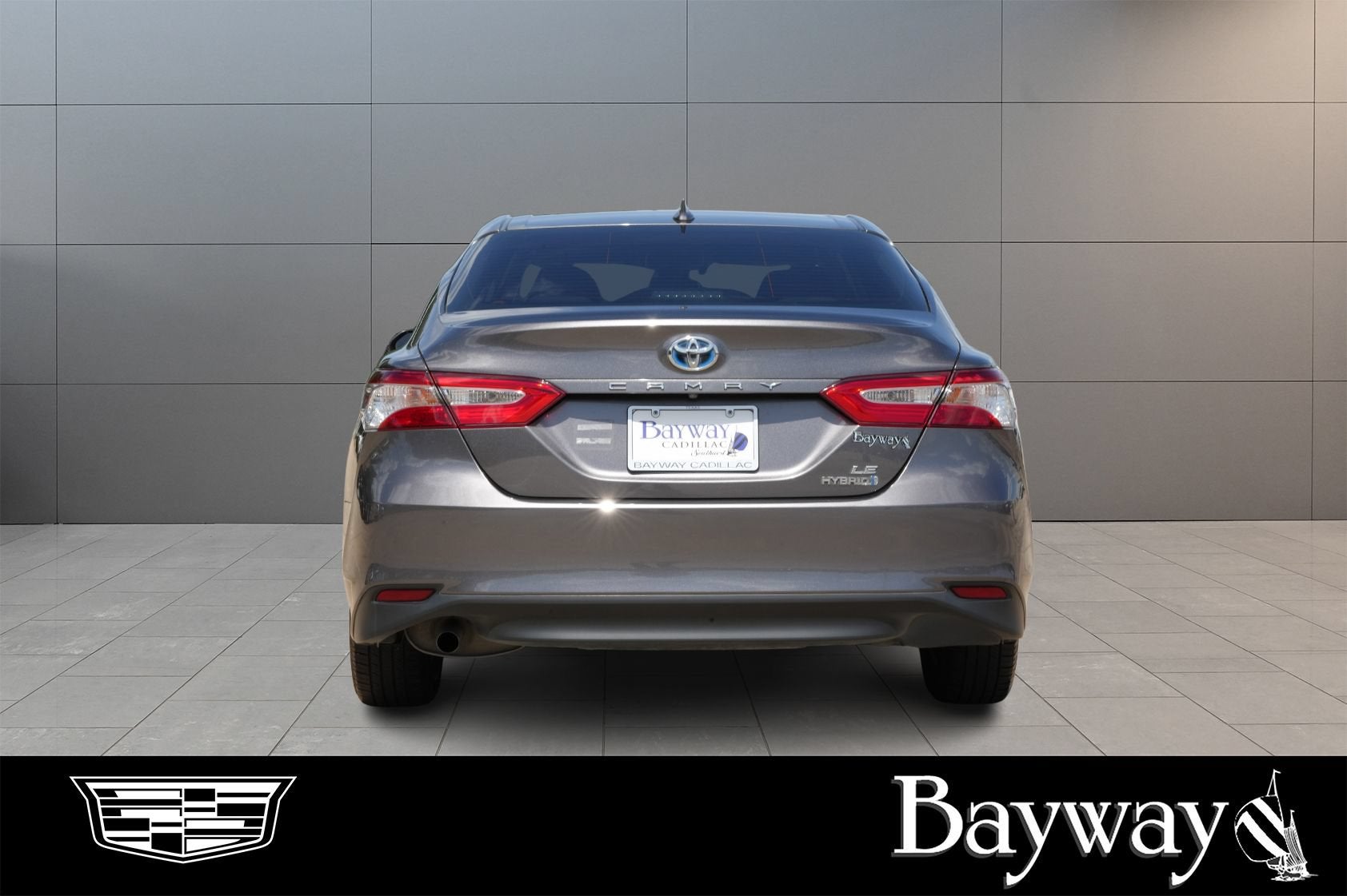 2020 Toyota Camry Hybrid LE