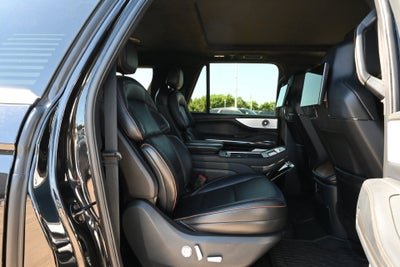 2025 Lincoln Navigator L Black Label