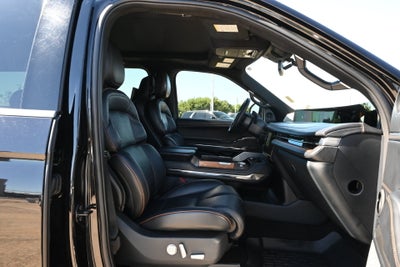 2025 Lincoln Navigator L Black Label