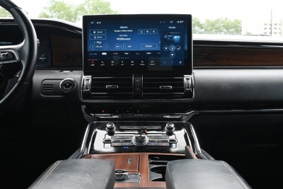 2022 Lincoln Navigator L Black Label