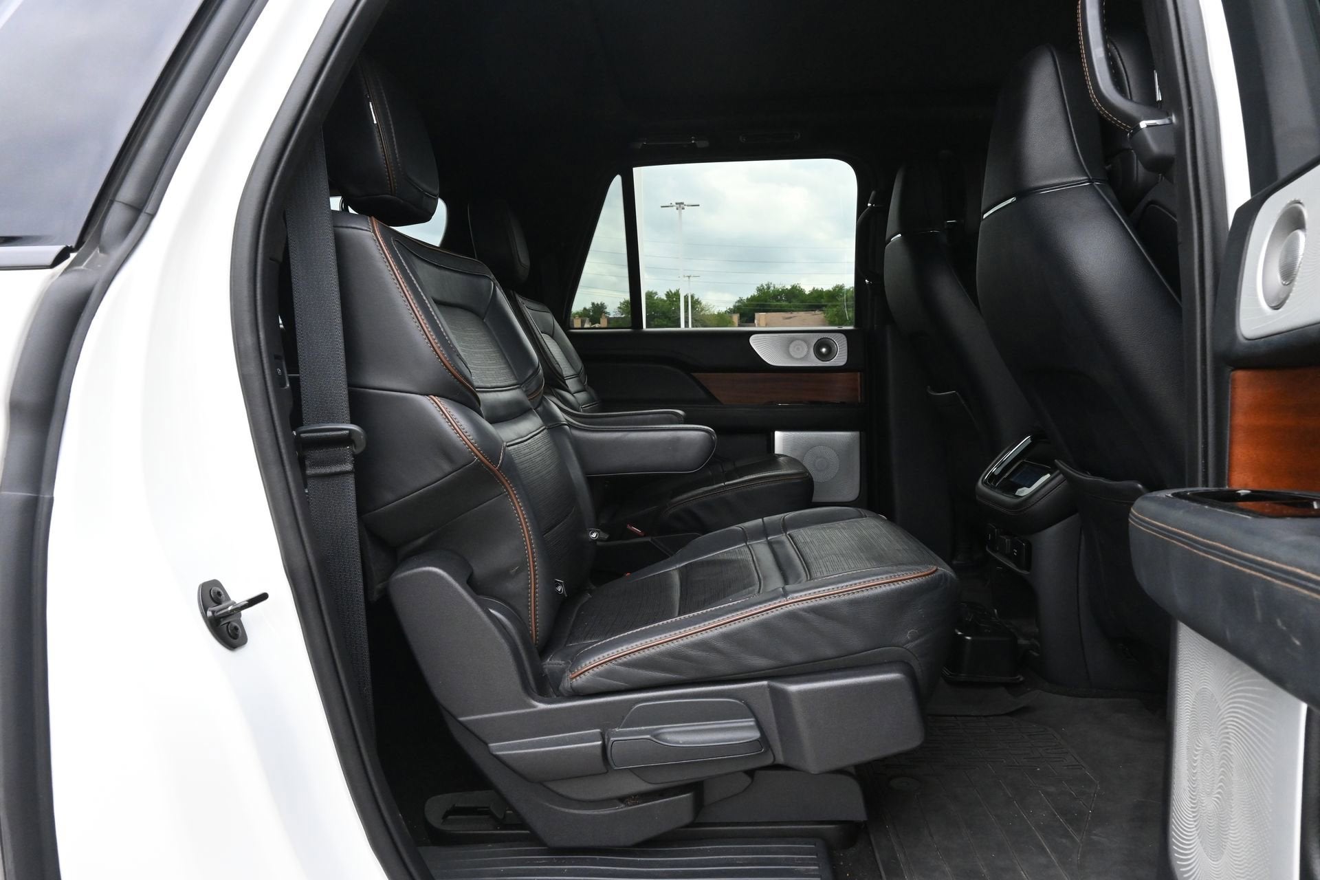 2022 Lincoln Navigator L Black Label