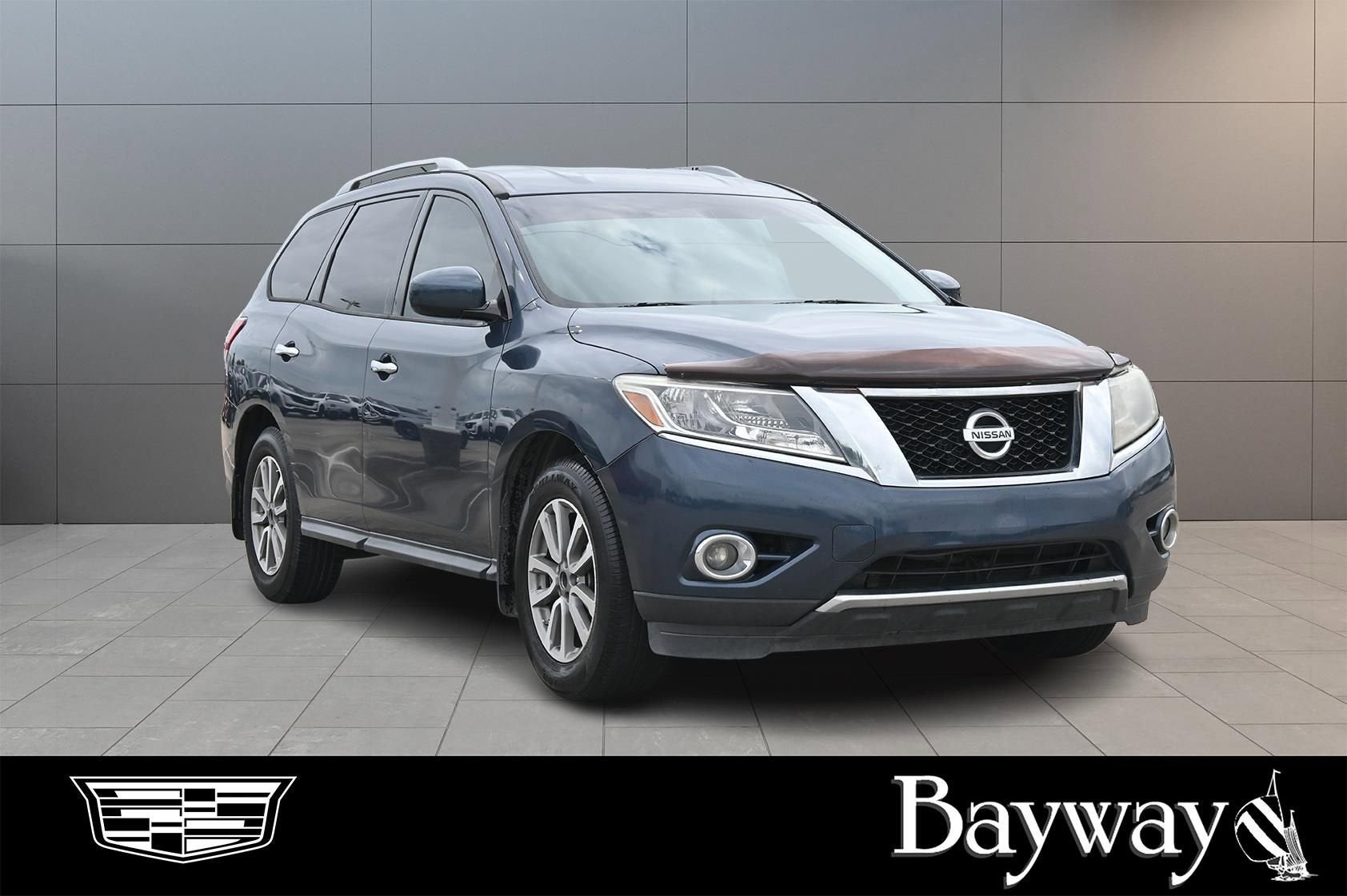 2016 Nissan Pathfinder SV