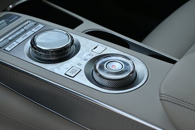 2024 Genesis GV70 2.5T
