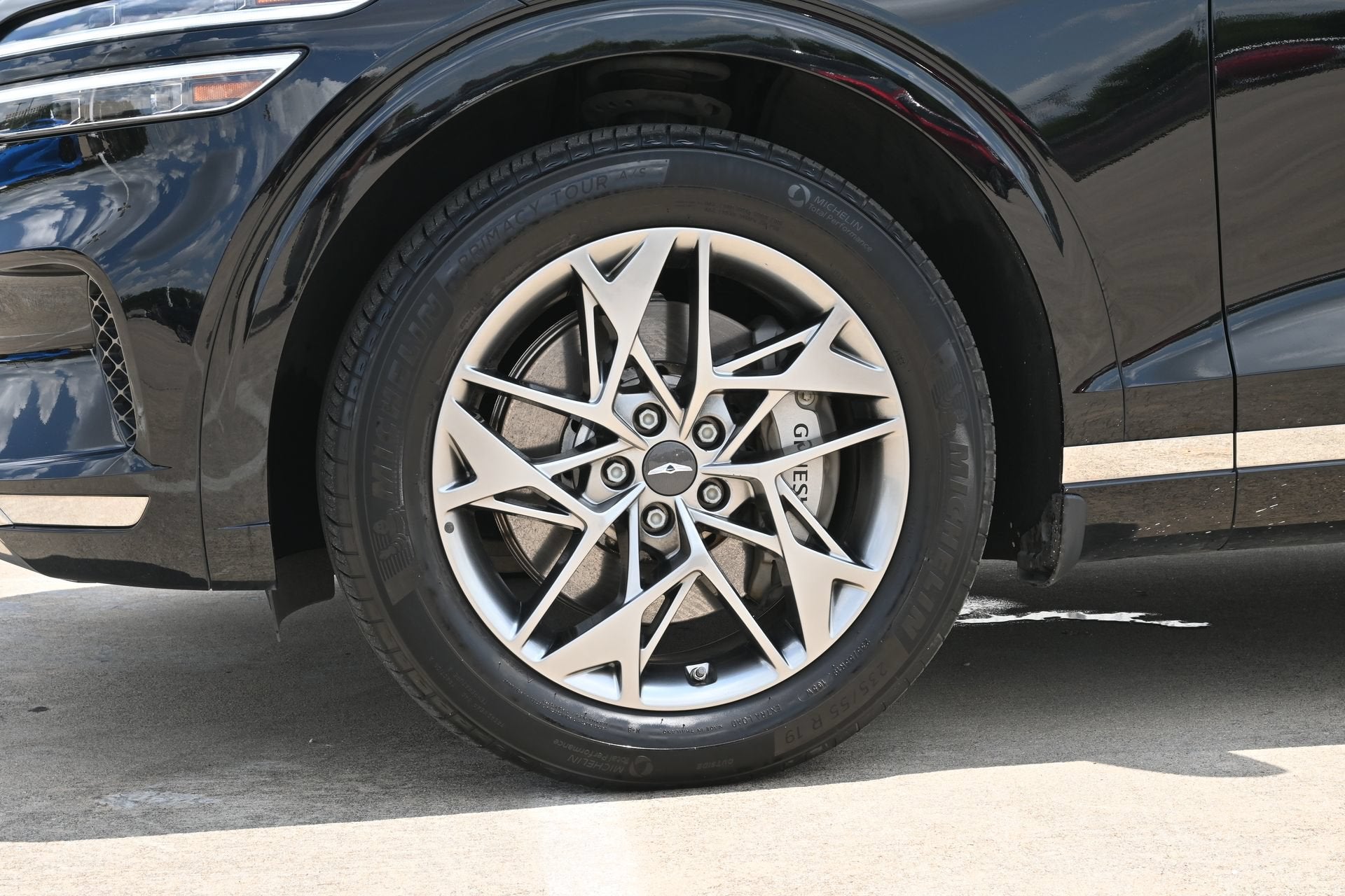 2024 Genesis GV70 2.5T