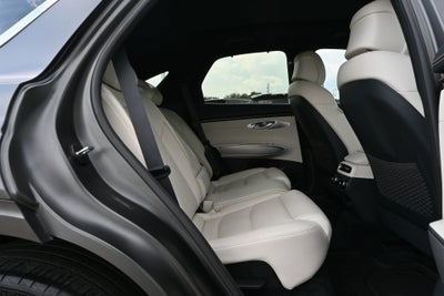 2023 Genesis Electrified GV70 Advanced