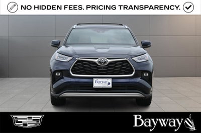 2022 Toyota Highlander Platinum