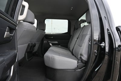 2022 Toyota Tundra 4WD SR5